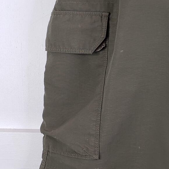 The North Face Cargo Shorts Mens Size 40 Solid Green Pockets Zip Fly Hike Nylon - Picture 5 of 9
